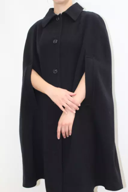 Mujer Poncho Negro de Lana Moderno Corte Clásico Con Cuello Talla 38