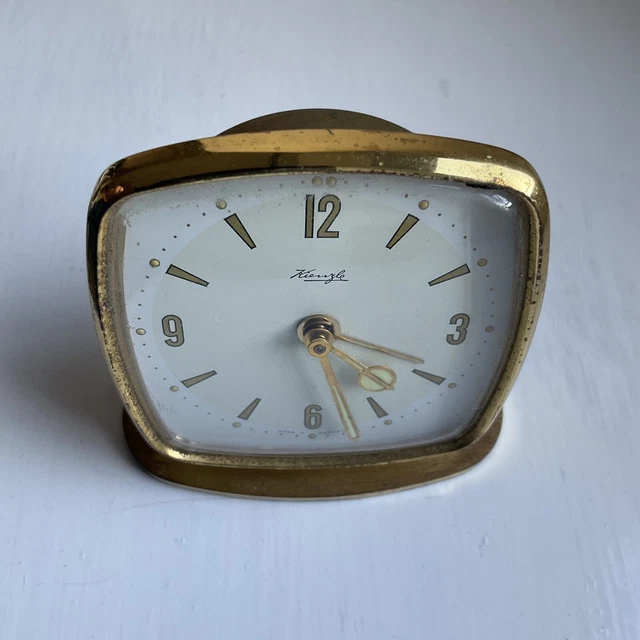 Lot - JAEGER LE COULTRE SWISS MADE TRAVEL CLOCK Lot - JAEGER LE COULTRE SWISS MADE TRAVEL CLOCK