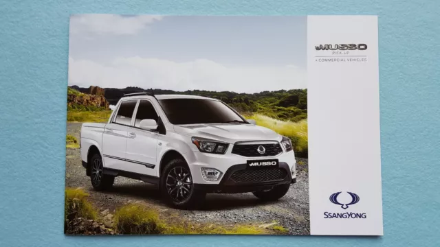 SsangYong Musso SE EX 4x4 pick-up Auto brochure sales catalogue 2017 MINT