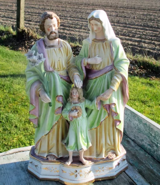 Beautiful Statuette Holy Family Saint Joseph Virgin Mary Child  Porcelain Green 2