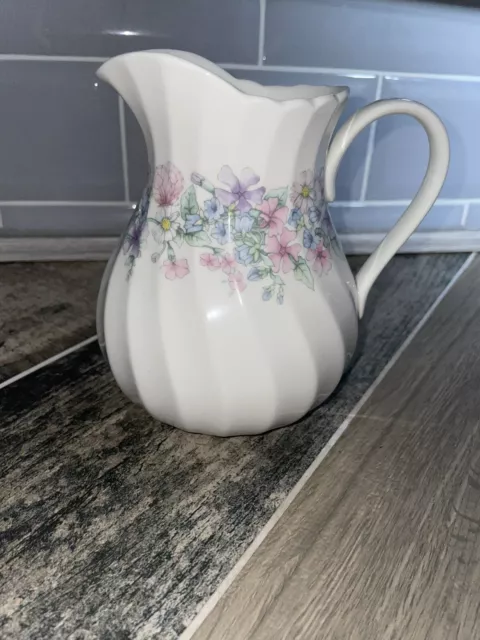 Wedgwood Angela 6" Brocca Brocca Brocca Brocca Crema Salsa Ottime Condizioni