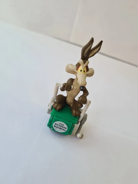 1994 APPLAUSE LOONEY Tunes Wile E Coyote Golf Putting Machine Acme PVC