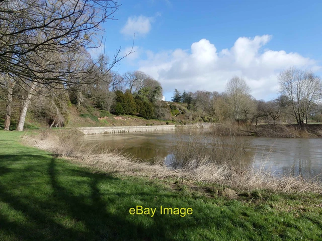 Photo 6x4 Meander in the River Wye, the Weir Garden, west of Hereford Can c2022