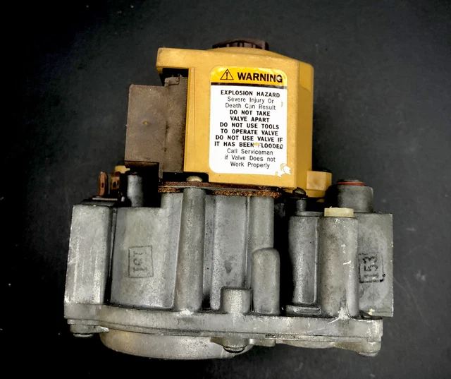 HONEYWELL VR8205H8016 FURNACE Gas Control Valve 24V 602286601 (14