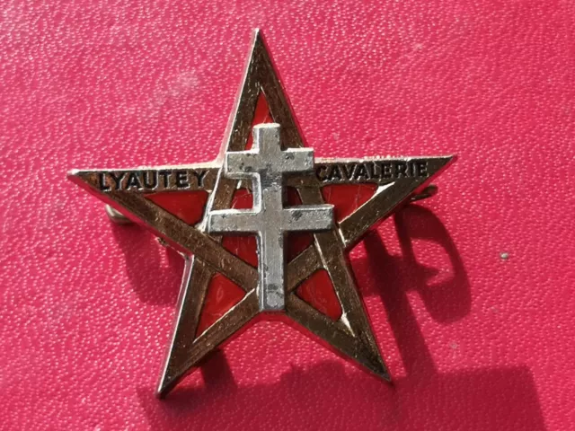 INSIGNE 1° régiment de spahis marocains de fabrication Drago G. 1627