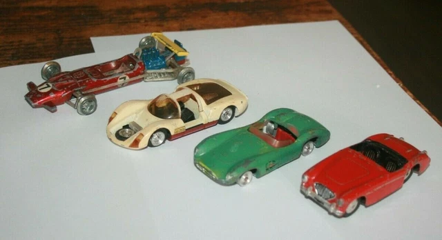 Lot de voitures anciennes corgi animés - Jeux & Jouets