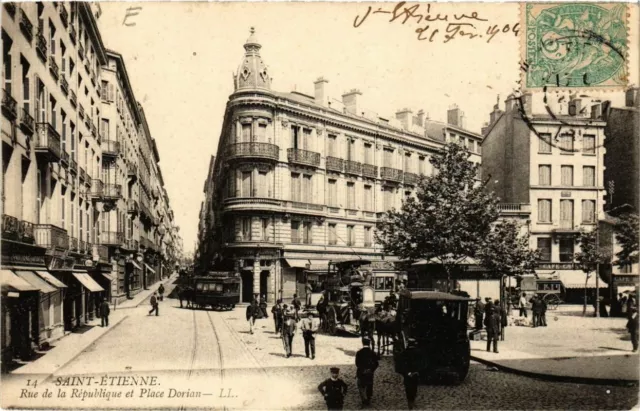 CPA St-ÉTIENNE Rue de la Republique et Place Dorian (401003)