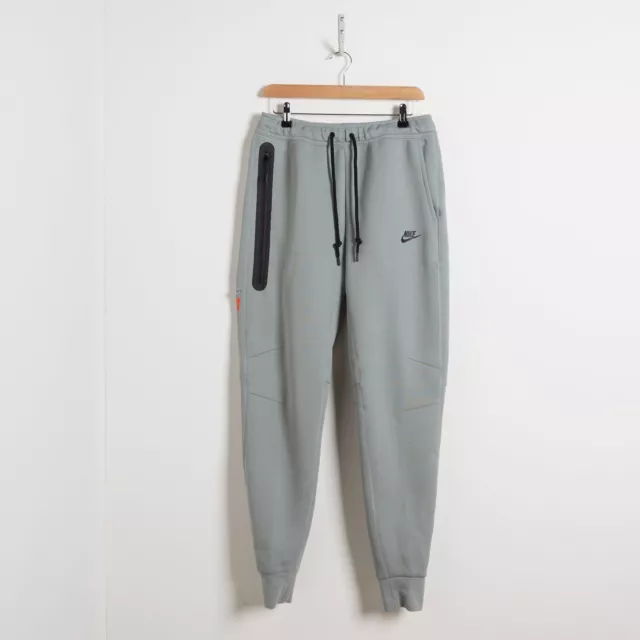 NIKE Tech Fleece Joggers Men's Green SIZE M