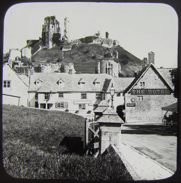 STUNNING Glass Magic Lantern Slide CORFE CASTLE & VILLAGE C1910 PHOTO ENGLAND