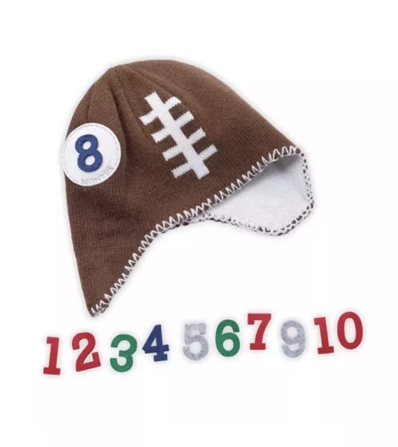 Chapeau tricoté football tarte à la boue bébé garçon étape mensuelle neuf dans sa boîte taille 0-12 mos 3