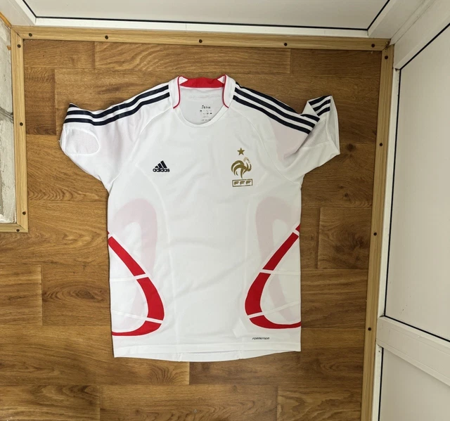 MAILLOT FOOT VINTAGE Equipe de France Coupe du Monde 2006 floqué Thuram taille M EUR 110,00 - FR