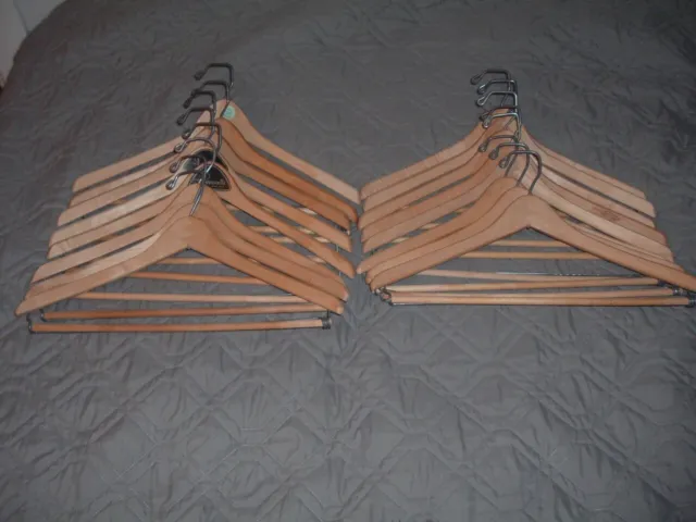 Lot of 16 Vintage Wooden Suit Hangers ~ JOHN THOMAS Batts CLEAN