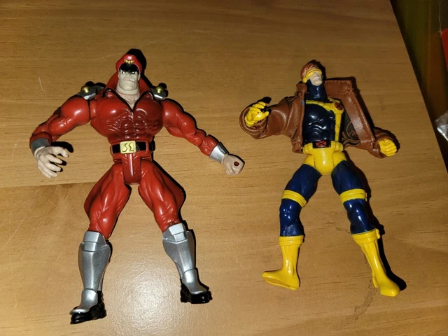 CYCLOPS M. BISON TOY BIZ MARVEL VS STREET FIGHTER Figure 2 Pack comic book X-Men