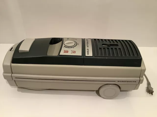 Vintage Electrolux 2100 Vacuum Cleaner - Canister Motor Base Only - Works Great Vintage Electrolux 2100 Vacuum Cleaner - Canister Motor Base Only - Works Great