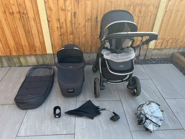 Mamas & Papas Ocarro Bundle Onyx Travel System
