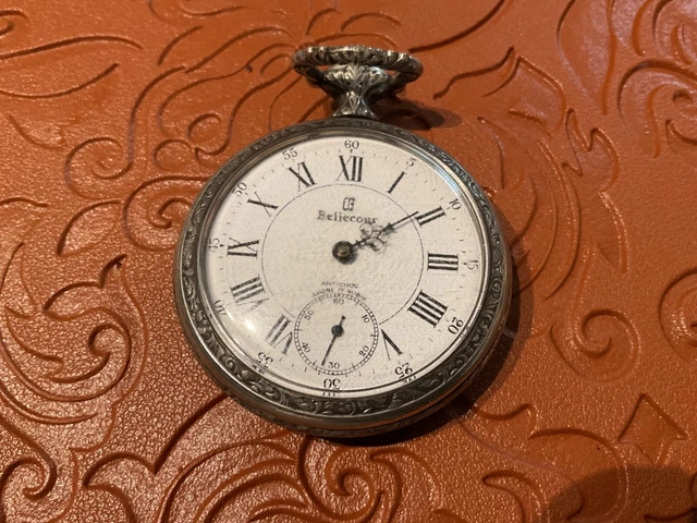 Ancienne Montre Gousset Pour Homme Avec Décor Sur Le Thème De La Chasse - Vintage