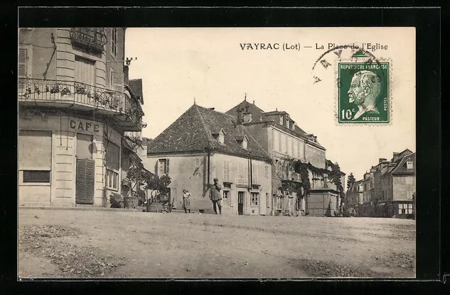 CPA Vayrac, La Place de l´Eglise