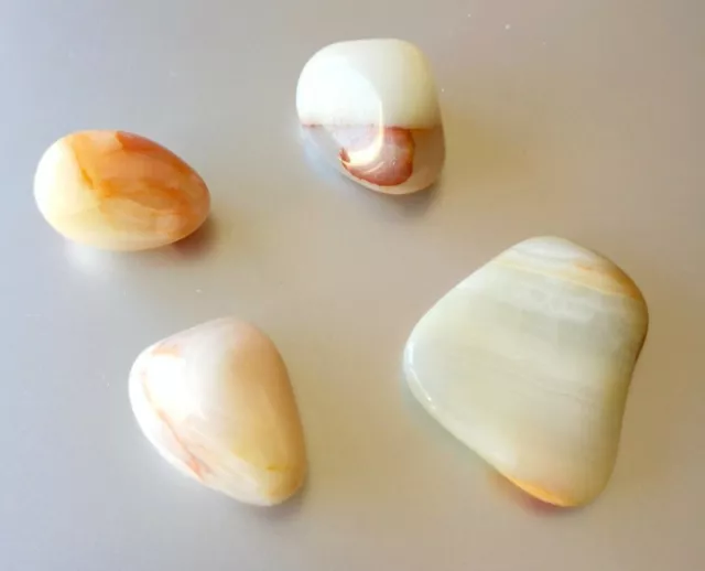 Lot de 4 Pierres Roulées en Aragonite (37 g).