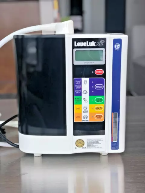 Enagic LeveLuk SD501 Ionized Electrolysis Kangen Alkaline Water Machine