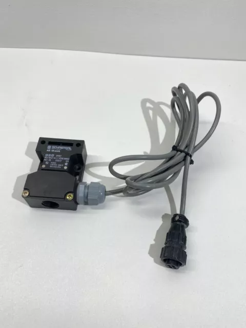 Schmersal AZ15ZVRK IEC 947-5-1 VDE 0660 Industrial Control System Safety Switch