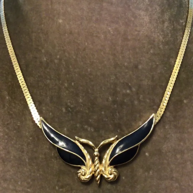 Vintage Jewellery Lovely Signed Trifari Enamel Butterfly Panel Necklace