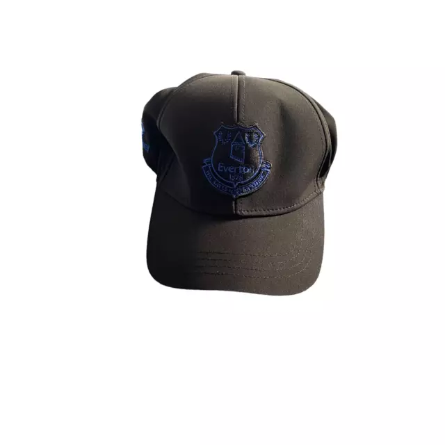 Everton Football Adult Cap (Size Adult) Black & Blue Hummel Crest Cap - New