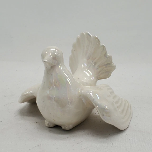 Iridescent White Ceramic Bird Dove Fantail Figurine Vintage 2