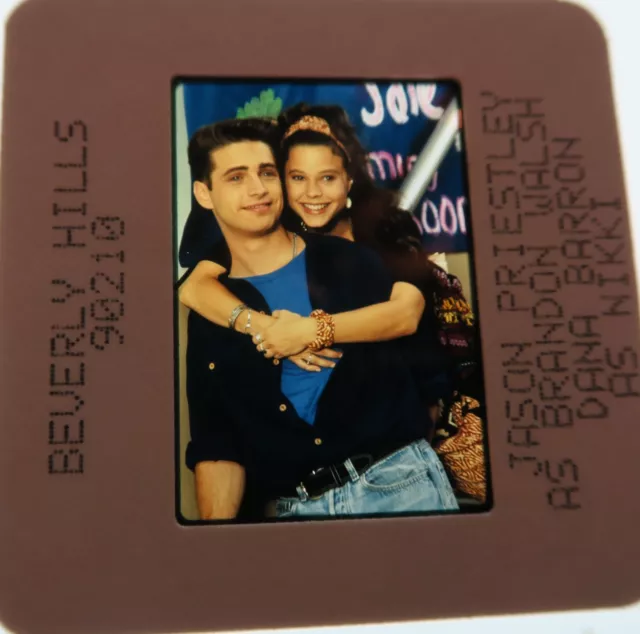 Beverly Hills 90210 Cast Jennie Garth Jason Priestley Dana Barron Slide 10