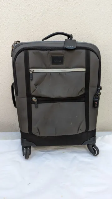TUMI Rolling Carry On Suitcase Luggage Bag Measures 20" x 16" x 9" Gray 4 Wheels