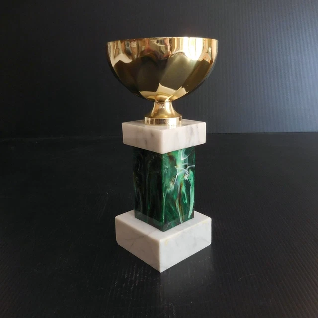 Coupe en métal avec socle en marbre de 37 cm - Maroc