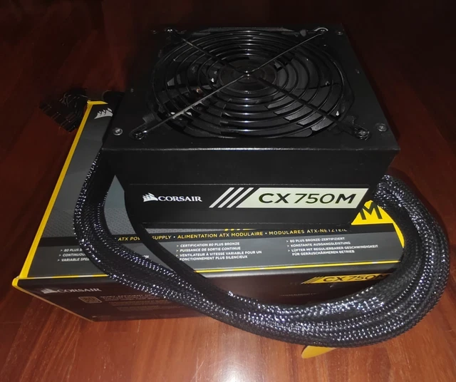 Corsair CX750M 750W 80 PLUS Bronze Semi Modulare Completo Di Cavi
