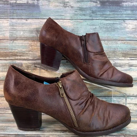 Bare traps hotsell giles bootie