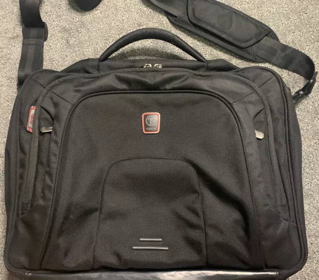 Tumi t-tech 15 inch Laptop Briefcase - Black Excellent