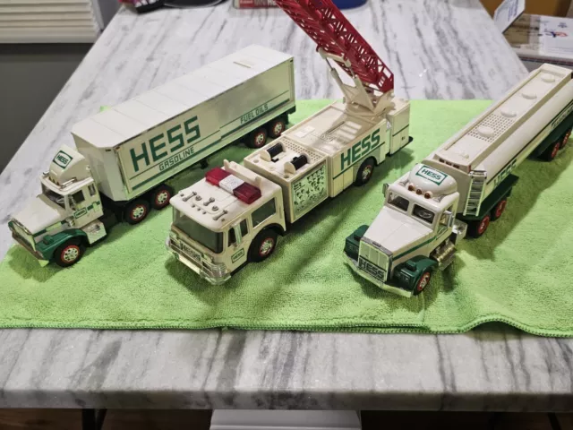 3 Vintage 1989 Hess Toy Fire Truck Bank,1990 Gasoline Truck,Fuel Oil Truck Bank