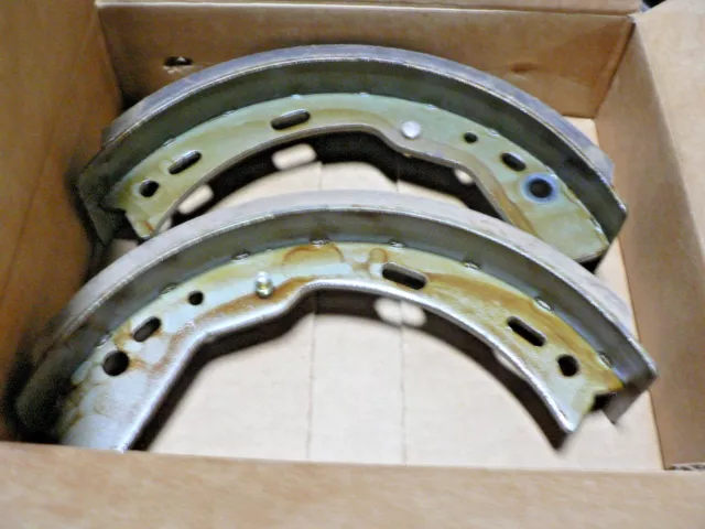 Allis Chalmers 4829357 Brake Shoe Set (2)  As Pictured