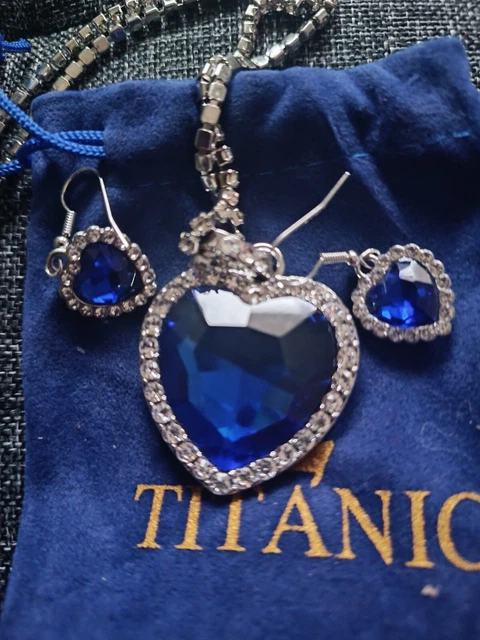 Collier Vaiana Princesse – Pendentif Océan Bleu Et Marron, Chaîne Velours, Résine Brillante – Bijou Cosplay, Cadeau Pour Fille, Amie Ou Collectionneuse