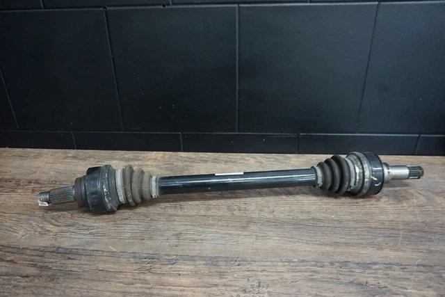 BMW F20 F21 F22 F23 F30 Posteriore Sinistra Lato Albero di Uscita