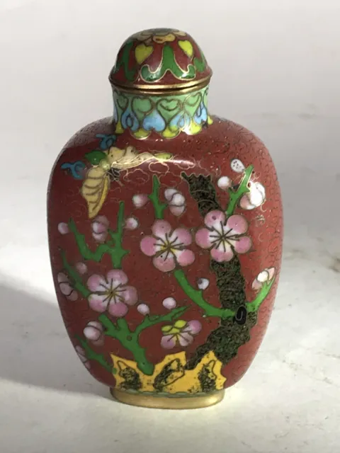 Vintage Chinese Cloisonné Snuff Bottle