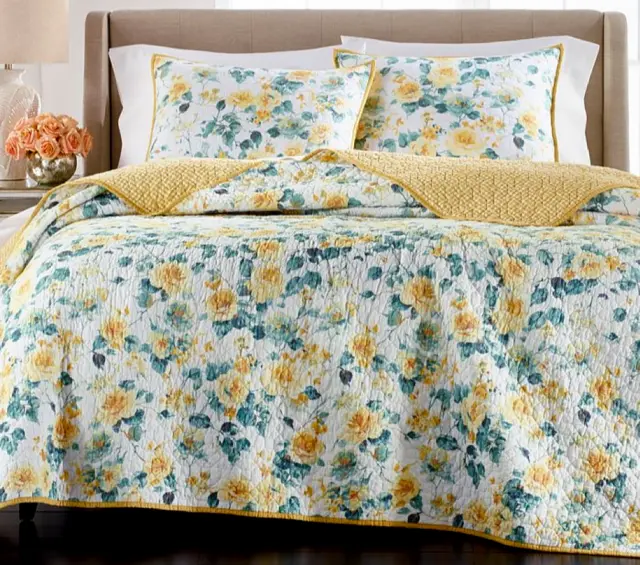 Martha Stewart Collection Garden Floral Full/Queen Reversible 100% Cotton Quilt