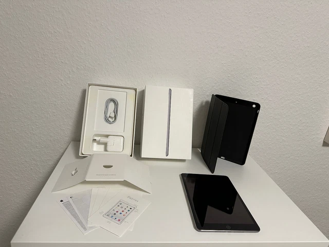 Apple iPad Mini 3 128Gb Space Grey Wifi Cellular 3G A1600 in OVP Original