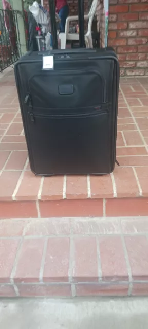 Tumi Alpha 2 Continental Expandable 2 Wheeled 22” Carry-On Blue Tag - New!