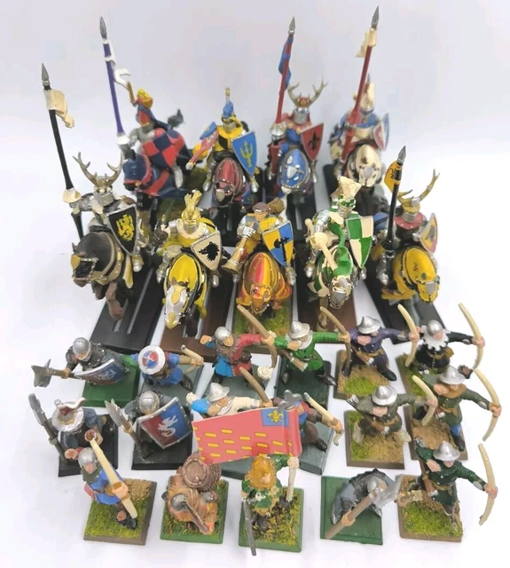 Lot 4 Figurines Warhammer – Chevaliers De Bretonnie, Peintes, En Plastique (état Occasion)