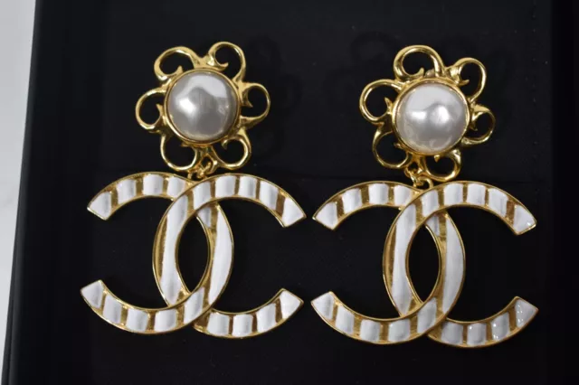 Nib Chanel Drops Cc Logo Earrings FOR SALE! - PicClick