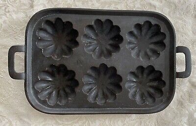 Antique Vintage Cast Iron Turks Head Muffin Pan 6 Cup Gate Marks Open Handles
