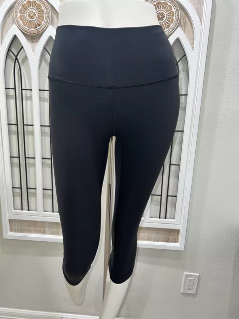 Women’s Lululemon Wunder Under HR Tight Size 4