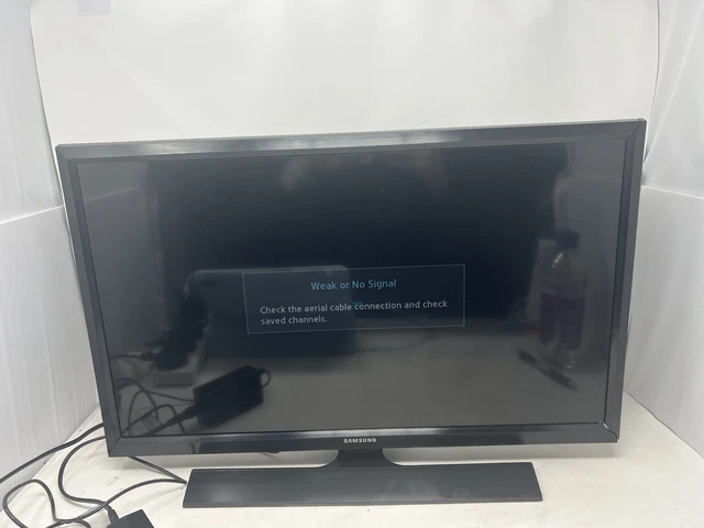 Samsung 24" LED TV  Freeview HD Ready T24E310EX - No Remote - Free Postage