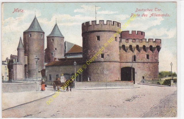 CPA 57000 METZ Deutsches Tor Porte des Germans horse cart Edit CONRAD