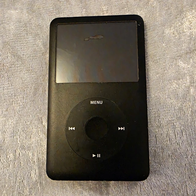 APPLE IPOD CLASSIC 6th Gen 80GB Black Digital Music Player For