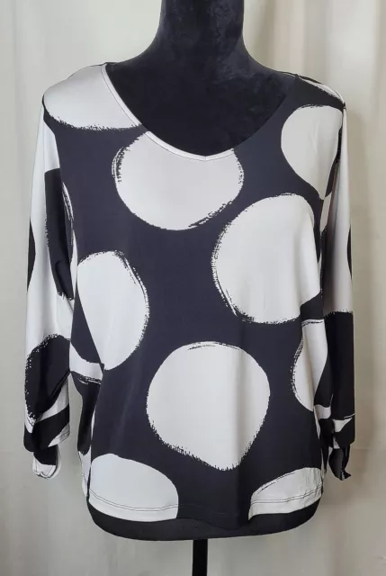 Chico's Black And White Pullover Blouse 3/4 Sleeve Cold Shoulder Top Sz 1