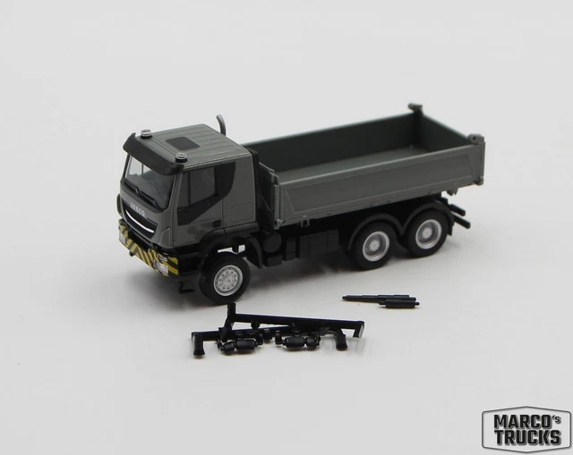 Maquette Camion Iveco Trakker 6x6 Herpa - Échelle 1/87 - Avec Remorque - Collection Miniature Allemande